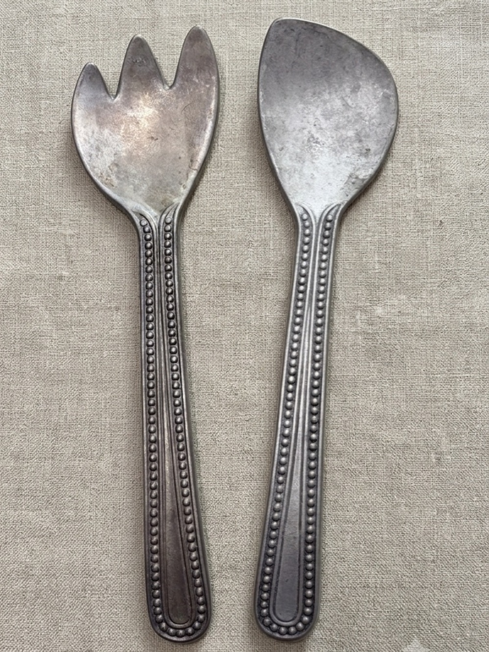Vintage Wilton Armetale Pewter RWP Beaded Edge Salad Servers Set